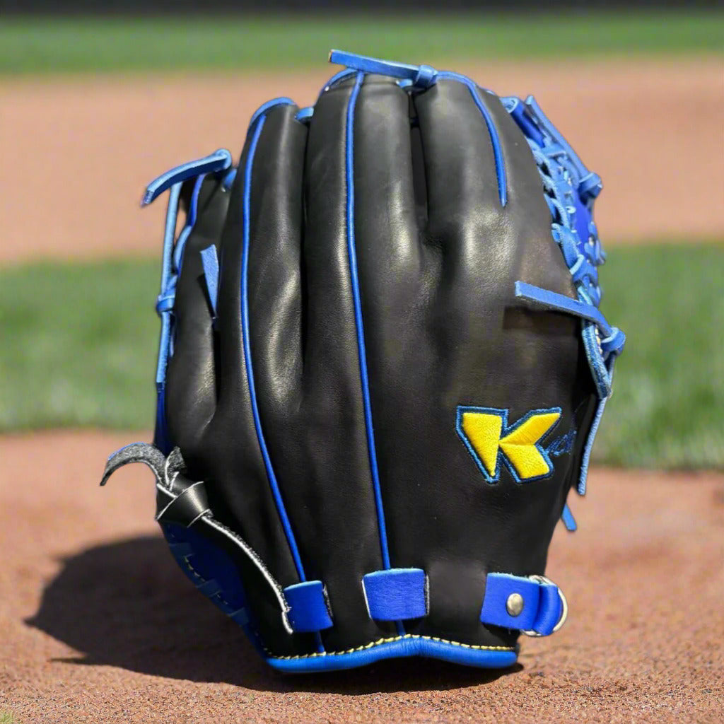 Kachi Gloves — custom fastpitch softball catcher's mitt